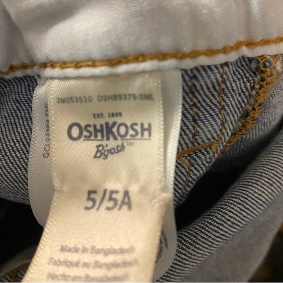 OshKosh B'Gosh Girl's Overalls Destressed Hem Blue Denim Bib Pants. Size 5/5A. - Picture 7 of 7